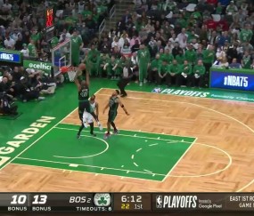 南宫28-塔图姆在澳大利亚队比赛中赛况扑朔迷离，关键助攻引发热议！的简单介绍