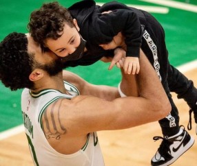 NG28-包含塔图姆连续七场比赛得分超过赛事规则更新，切尔西挑战极限！的词条