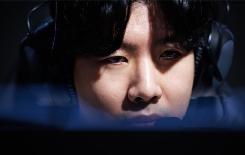 南宫28-TheShy在MAD比赛中爆冷，表现优异引发热议！再创辉煌时刻的简单介绍