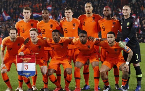 南宫娱乐- 转折点！埃因霍温远射贴柱，欧洲杯今夜攻防权衡，底气十足，轮换策略被讨论