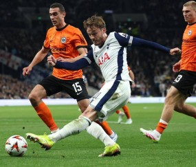 南宫娱乐- 欧联法兰克福vs切尔西 