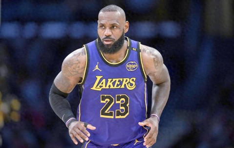 NG28- 詹姆斯复出比赛视频 